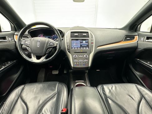 Used 2018 Lincoln MKC Reserve w/ Lincoln MKC Climate Package image 16