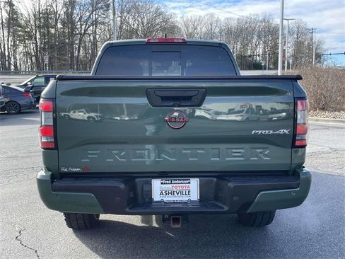 Used 2023 Nissan Frontier PRO-4X w/ Pro-4X Premium Package image 4