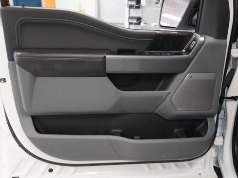 Used 2022 Ford F150 XLT w/ Equipment Group 302A High AWD/4WD image 18