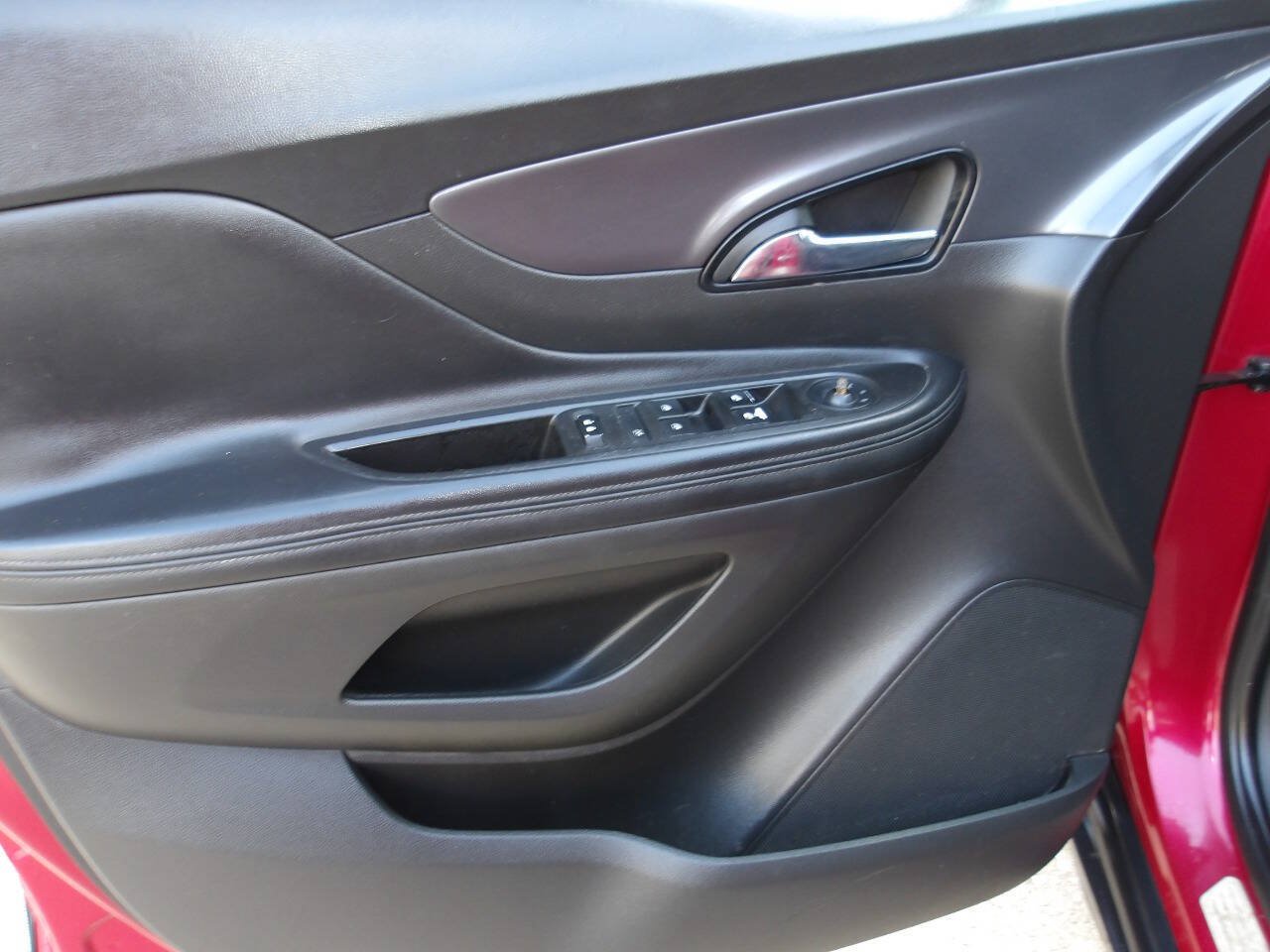 Used 2019 Buick Encore Preferred FWD image 15
