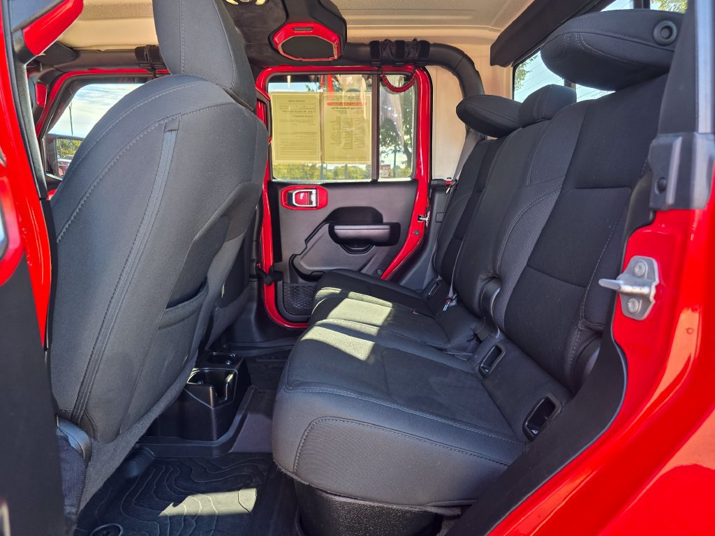 Used 2021 Jeep Gladiator Sport AWD/4WD image 31