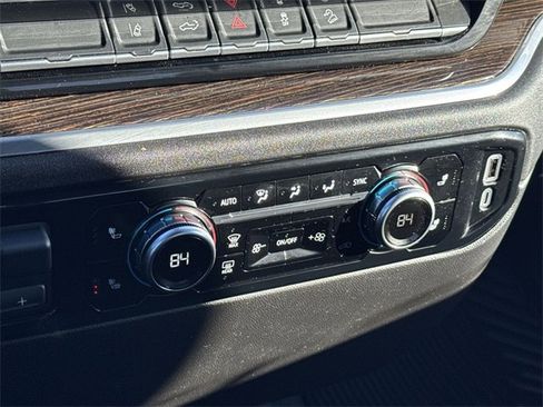 Used 2024 GMC Sierra 2500 SLE w/ SLE Value Package; image 20