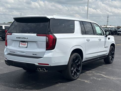 New 2026 GMC Yukon XL Denali w/ Denali Reserve Package AWD/4WD image 8