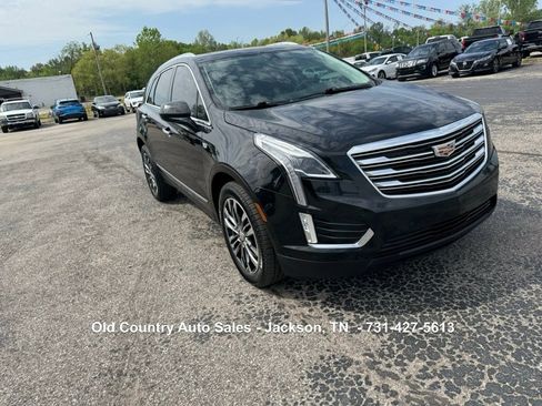 Used 2017 Cadillac XT5 Premium Luxury FWD image 4