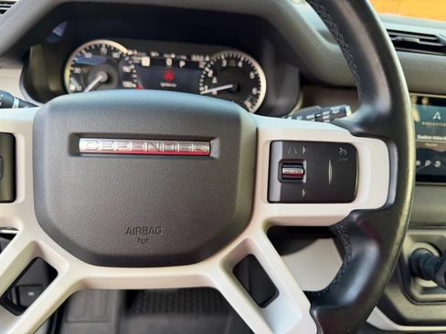Used 2023 Land Rover Defender 110 S AWD/4WD image 38