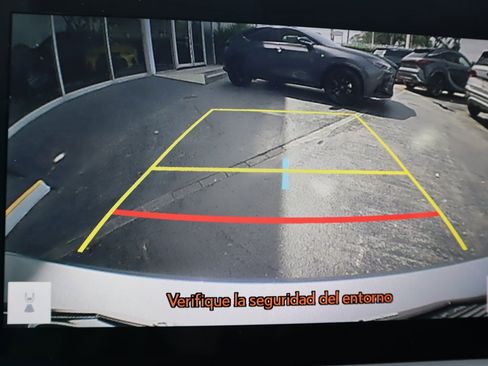 Used 2025 Lexus ES 350 w/ Premium Package image 23