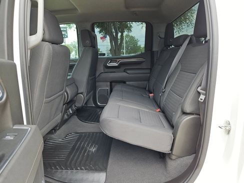 Certified 2022 Chevrolet Silverado 1500 RST w/ Z71 Off-Road Package AWD/4WD image 14
