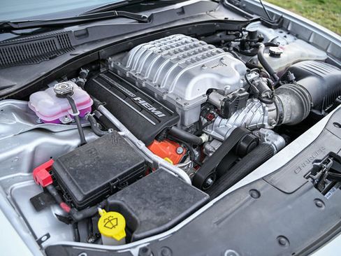 Used 2020 Dodge Charger SRT Hellcat w/ Navigation & Travel Group image 17