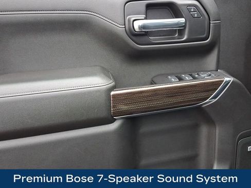 Used 2020 Chevrolet Silverado 1500 RST image 16