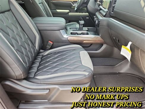 New 2025 Chevrolet Silverado 1500 RST image 28