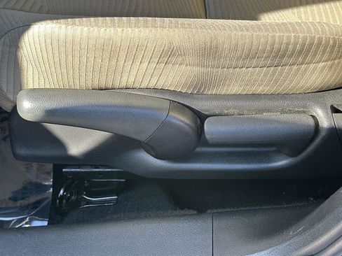 Used 2017 Honda Accord LX image 22