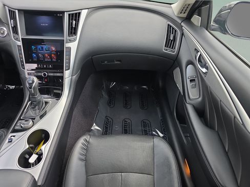 Used 2022 INFINITI Q50 Luxe w/ Cargo Package RWD image 9