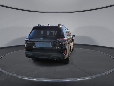 Certified 2025 Subaru Forester Premium image 8