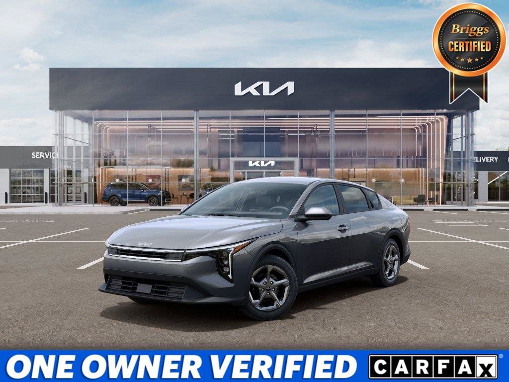 Certified 2026 Kia K4 FWD image 1