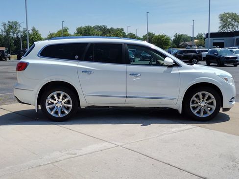 Used 2017 Buick Enclave Premium AWD/4WD image 4