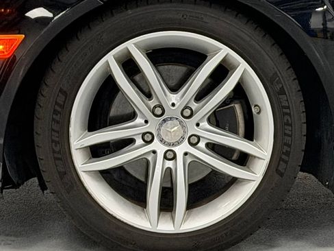 Used 2012 Mercedes-Benz C 300 4MATIC Sedan image 8