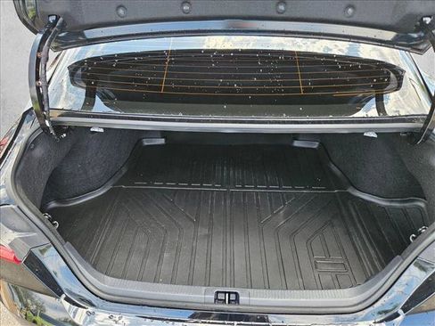 Used 2025 Toyota Camry XLE FWD image 6