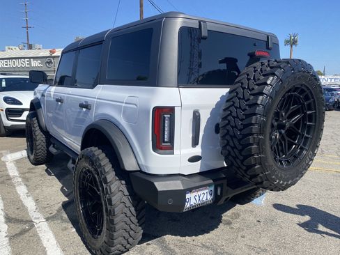 Used 2024 Ford Bronco Black Diamond AWD/4WD image 14
