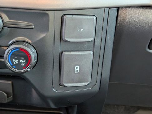 Used 2024 Ford F150 XL image 23