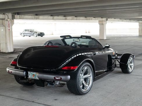 Used 1999 Plymouth Prowler image 11