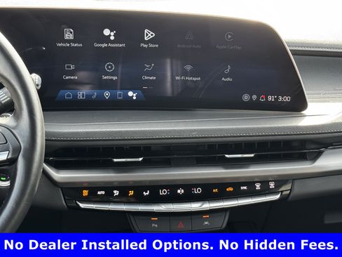 Used 2025 Cadillac XT4 Premium Luxury FWD image 16