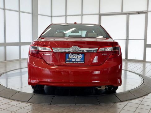 Used 2014 Toyota Camry XLE FWD image 7