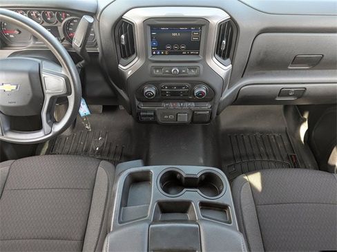 Used 2023 Chevrolet Silverado 2500 Custom w/ Custom Value Package image 17