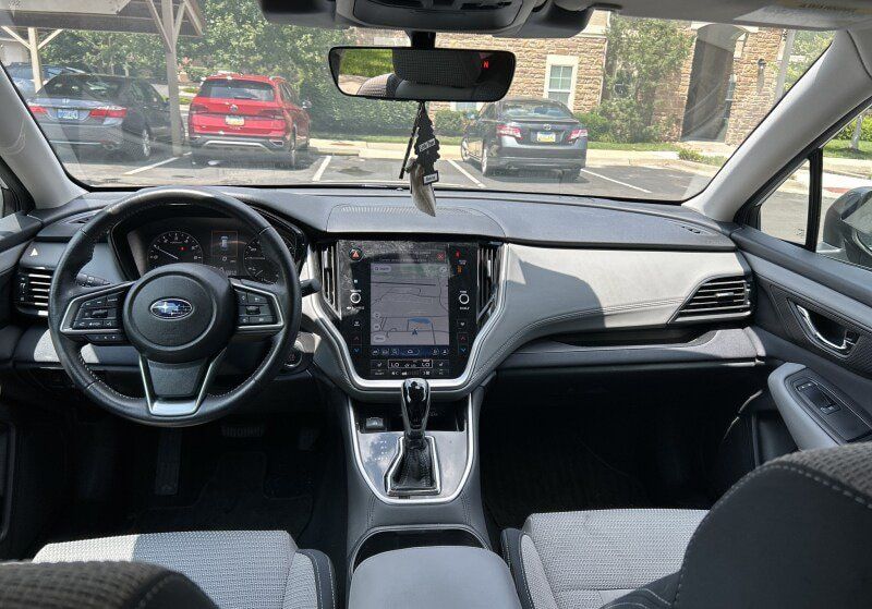 Used 2024 Subaru Outback Premium AWD/4WD image 4