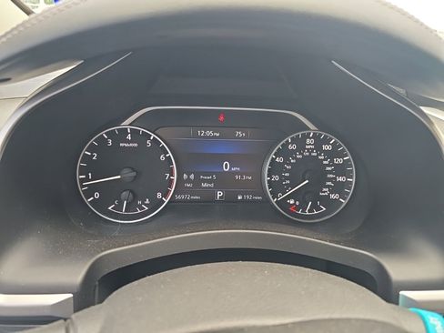 Used 2017 Nissan Murano S AWD/4WD image 7