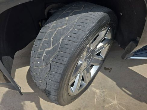Used 2018 Cadillac Escalade Luxury RWD image 33