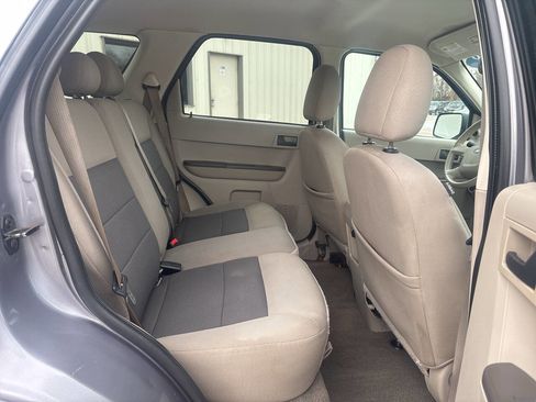 Used 2008 Ford Escape XLT image 16