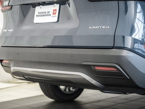 New 2026 Toyota Grand Highlander Limited image 9
