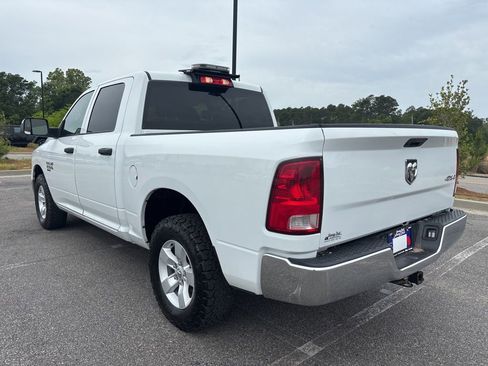 Used 2022 RAM 1500 Tradesman w/ Chrome Appearance Group AWD/4WD image 14