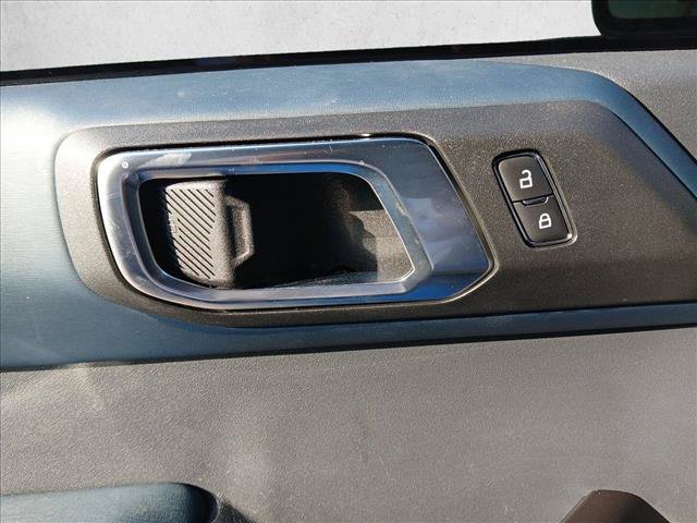 Used 2024 Ford Bronco Outer Banks AWD/4WD image 10