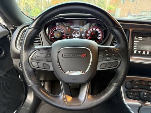 Used 2021 Dodge Challenger SXT w/ Blacktop Package image 10