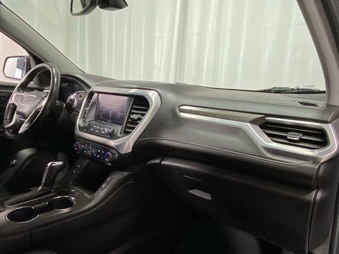Used 2019 GMC Acadia SLT AWD/4WD image 32