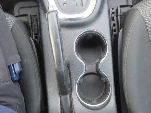 Used 2013 Dodge Avenger SE image 49