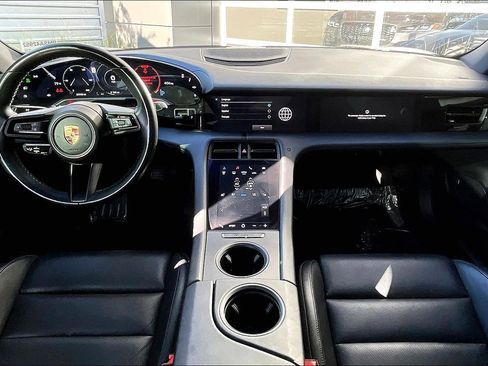 Used 2021 Porsche Taycan 4S image 15