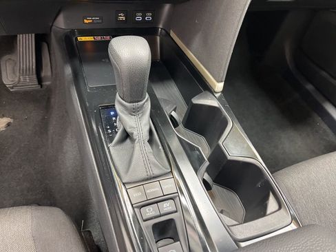 Used 2025 Toyota Camry LE FWD image 26