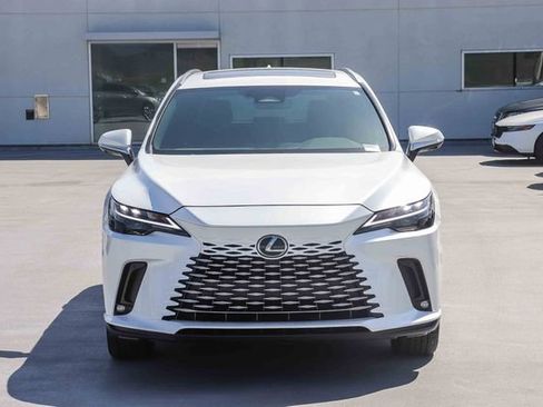 Used 2026 Lexus RX 350 Premium w/ Convenience Package AWD/4WD image 2