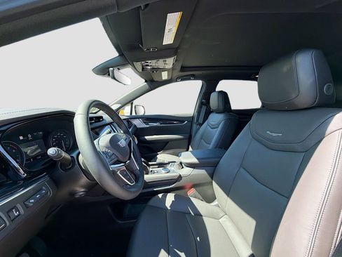 New 2026 Cadillac XT5 Premium Luxury w/ Driver Assist Package image 22