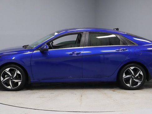 Certified 2023 Hyundai Elantra Limited image 7