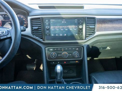 Used 2018 Volkswagen Atlas SEL Premium image 8