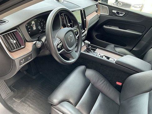 Used 2019 Volvo XC60 T6 Inscription w/ Protection Package Premier AWD/4WD image 15