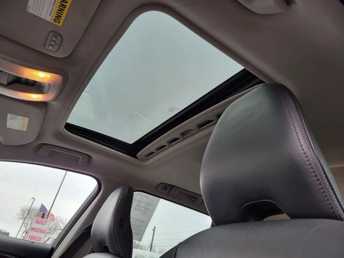 Used 2014 Volvo XC70 T6 image 8