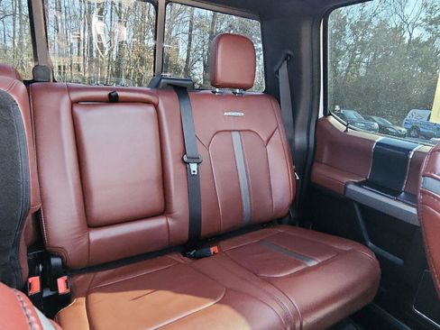 Used 2020 Ford F250 Platinum image 21