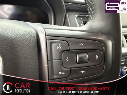 Used 2024 GMC Yukon XL SLT image 19