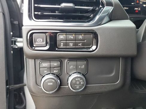 New 2026 GMC Yukon XL Denali w/ Sun & Power Step Package AWD/4WD image 29