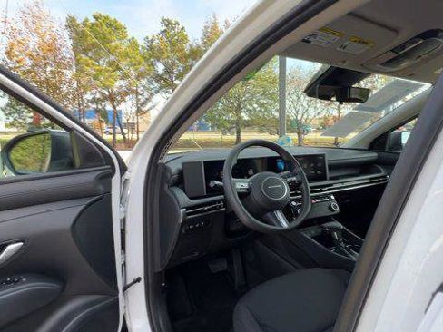 Used 2026 Hyundai Tucson SEL FWD image 35