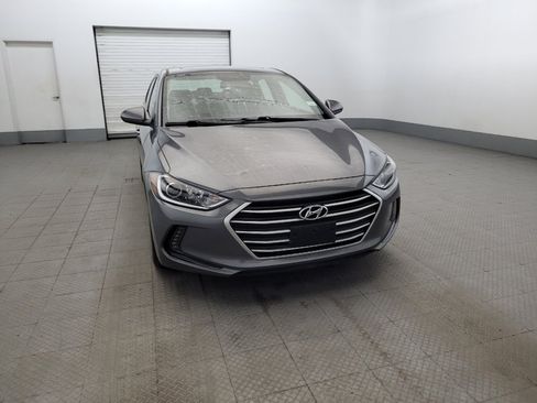Used 2018 Hyundai Elantra Value Edition FWD image 14